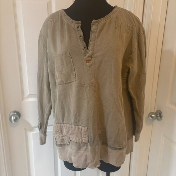 Magnolia Pearl Fleece Riehl Henley, Aged OS - Picture 6 of 12